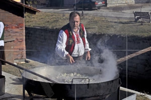 Фестивал на автентичната кухня "Кулинарен историк" - Юнашкия тиган