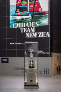 Auld Mug - трофеят America's Cup