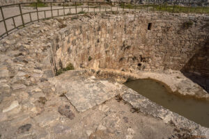 Цитаделата, Аман - огромният резервоар за вода