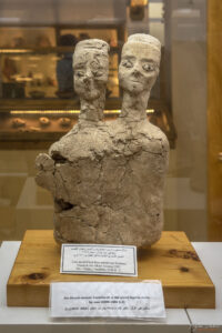 Археологически музей на Йордания - двуглава статуя