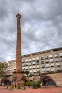 Реставрирания комин на Кан Фолч, кватртал Nova Icària