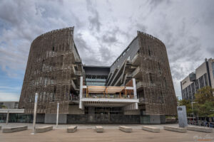 Изследователският институт Hospital del Mar открит през 1948 г. от д-р Александър Флеминг - център за върхови постижения за биомедицински и здравни изследвания