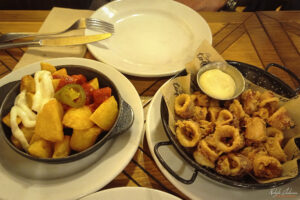 Традиционни ястия в Тапас ресторант