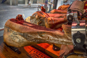 Прословутия испански хамон