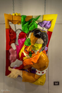 Стилът на Гауди е на всяка крачка