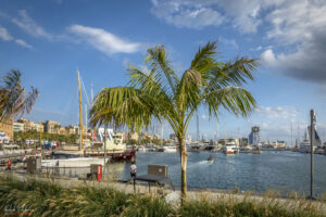 Пристанището на Барселона