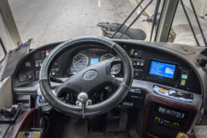 Китайският ни автобус, който се справи учудващо добре с цялото пътешествие по никак не добрите пътища на Куба