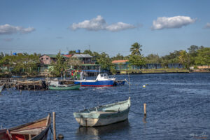 Залива на прасетата, Куба - рибарското пристанище в Playa Larga