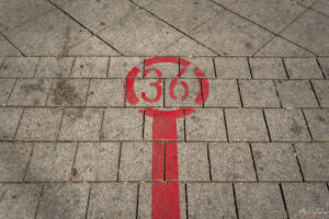 Край на &bdquo;Червената нишка на Хановер&ldquo;