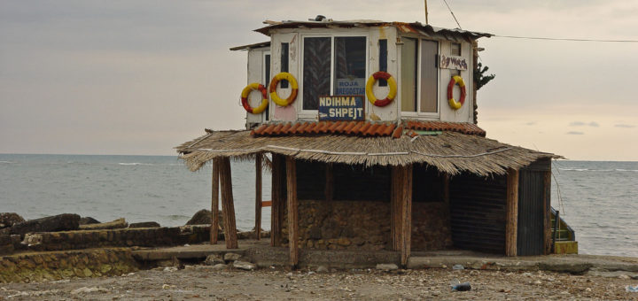 Дурес, Албания