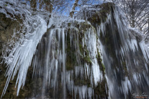 Етрополски водопад Варовитец
