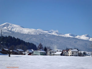 Склоновете на Рила над село Говедарци