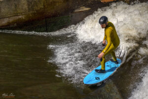 Leinewelle - хидравлично контролирана система за полуестествена речна вълна