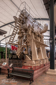 "Работещ" корабен двигател