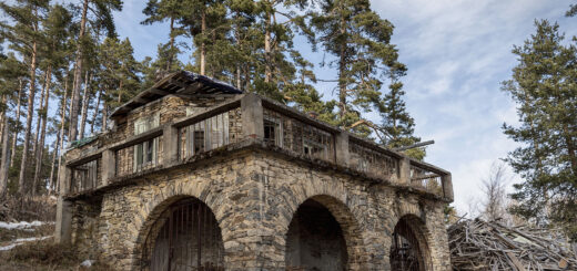 Изоставеното летовище и ски писта Бяла черква