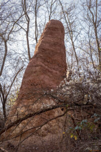 Кътински пирамиди - другите образувания