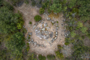 Кромлех, село Долни Главанак