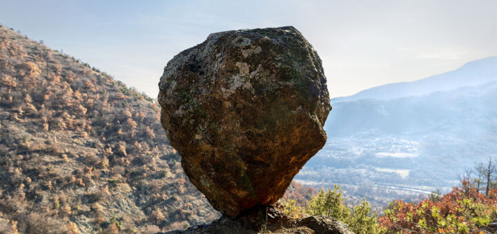 Марков камък, село Вуково
