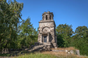Мавзолей-костница Александър Стамболийски