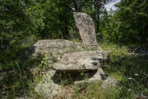Мегалитен комплекс Скумсале - дооформени скални обекти