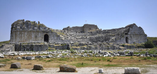 Амфитеатърът в Милет