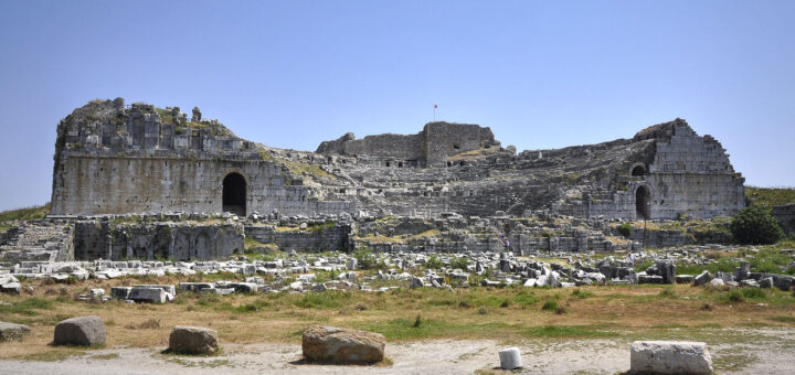 Амфитеатърът в Милет