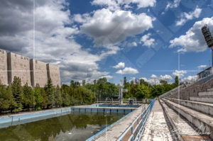 Външните басейни с трибуните на Националния плувен комплекс "Червено знаме"