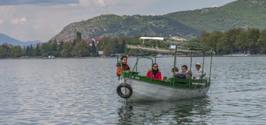 Разходката с лодка по Охридското езеро около Охрид