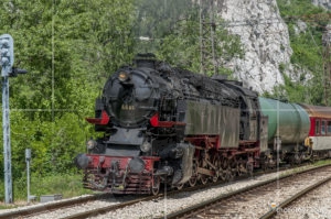 "Баба Меца" потегля от гара Черепиш