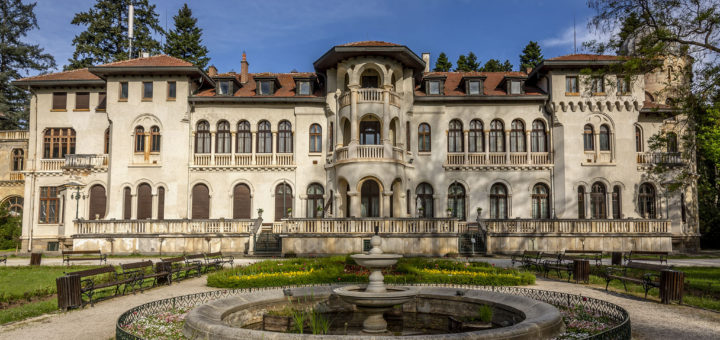 Царския дворец Врана в парк Врана