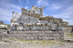 Древният град Пергам - Храмът на Траян