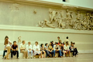 Фриза на Пергамския олтар в Pergamonmuseum, Berlin