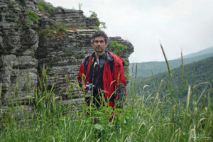 Край пещера Козарника