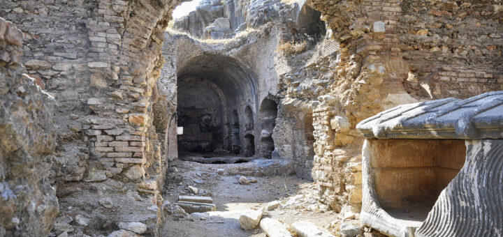 Пещерата на "Седемте спящи"