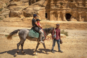В Петра се предлагат всевъзможни начини за транспорт