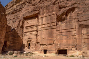 Петра - Улицата с фасадите