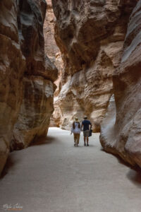 Каньонът Al-Siq в Петра