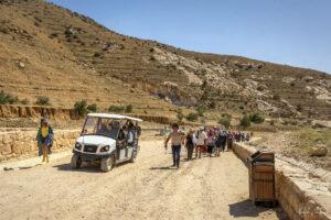 В Петра се предлагат всевъзможни начини за транспорт