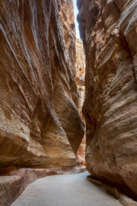 Каньонът Al-Siq (Проходът) в Петра