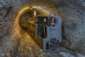 Електрически локомотив "Сименс", 1925 г. - с него са се извозвали пълните с въглища вагонетки