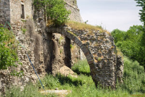 Подпорна арка