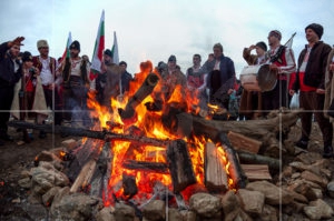 Йорданов ден в град Шипка - огън за сгряване след спасяването на кръста