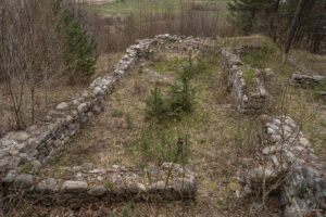 Съборната раннохристиянска църква до крепостта Шишманово кале