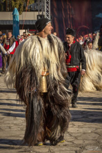 Новогодишен кукерски карнавал "Старчевата" в Разлог