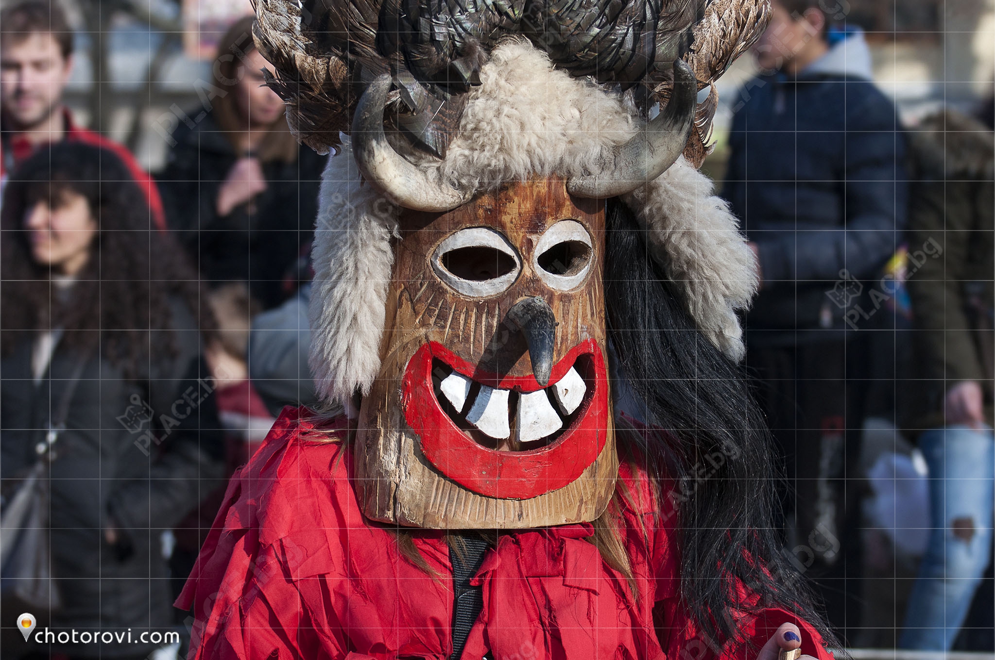 Международният фестивал на маскарадните игри „Сурва“