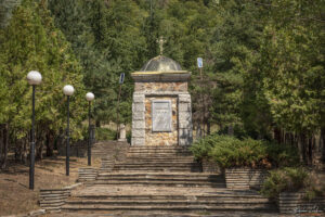 Тракийски пантеон-костница, Маджарово