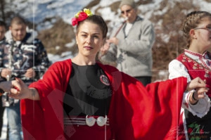 Хора и забавления по случай Трифон Заерзан в град Шипка