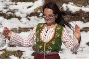 Да се хванем на хорото - Празнуване на Трифон Зарезан в Шипка