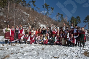 Трифон Зарезан в град Шипка - групова снимка на организаторите