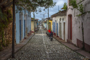 Из калдъръмените улички на Тринидад